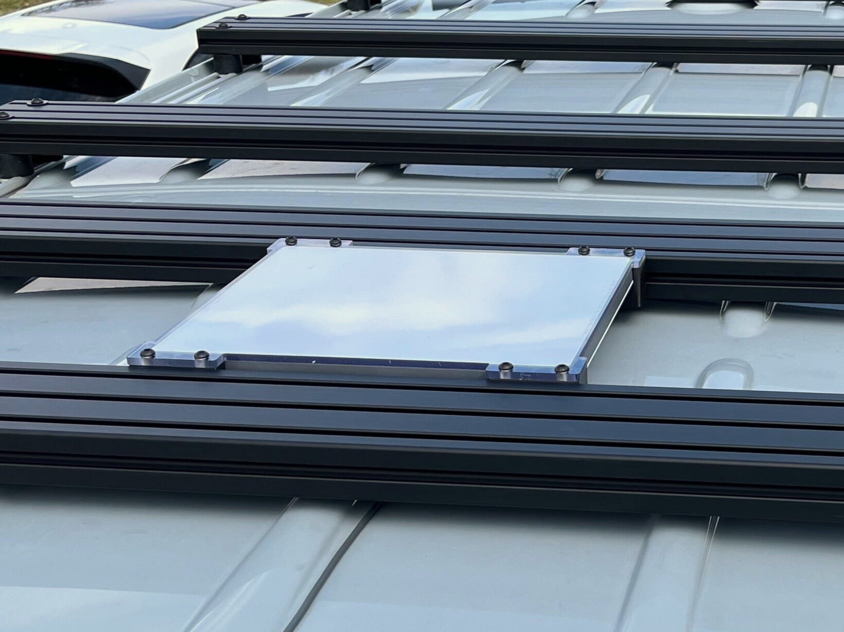 Starlink Mini Mount for 8020 with Polycarbonate cover
