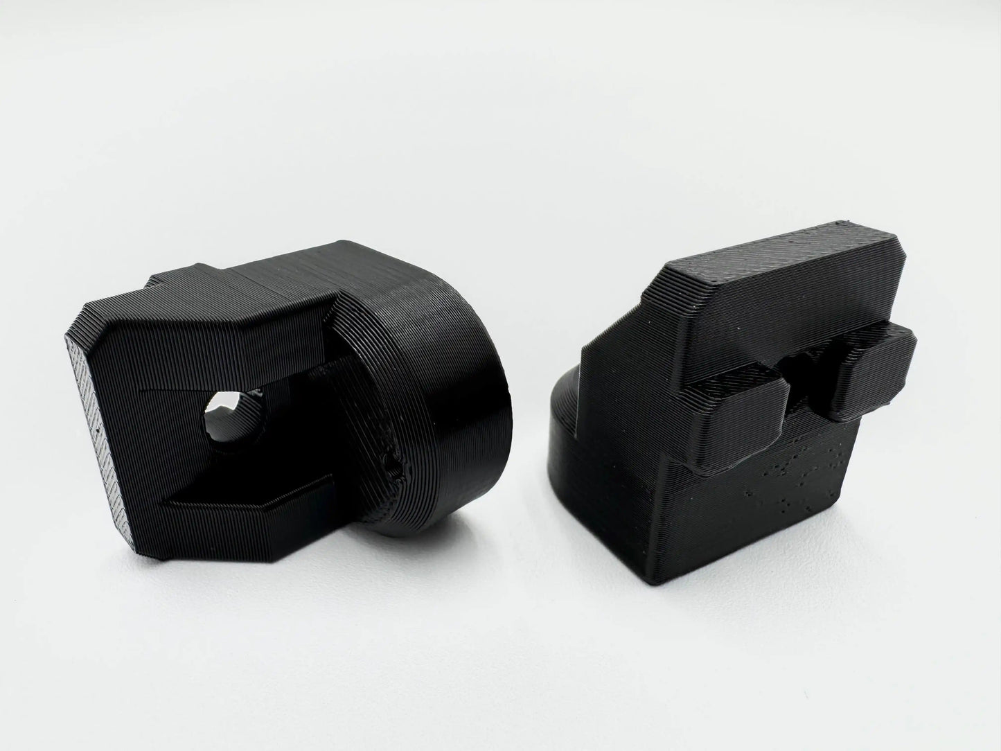 Van Build Cabinet Door Lift Strut Mounts detail