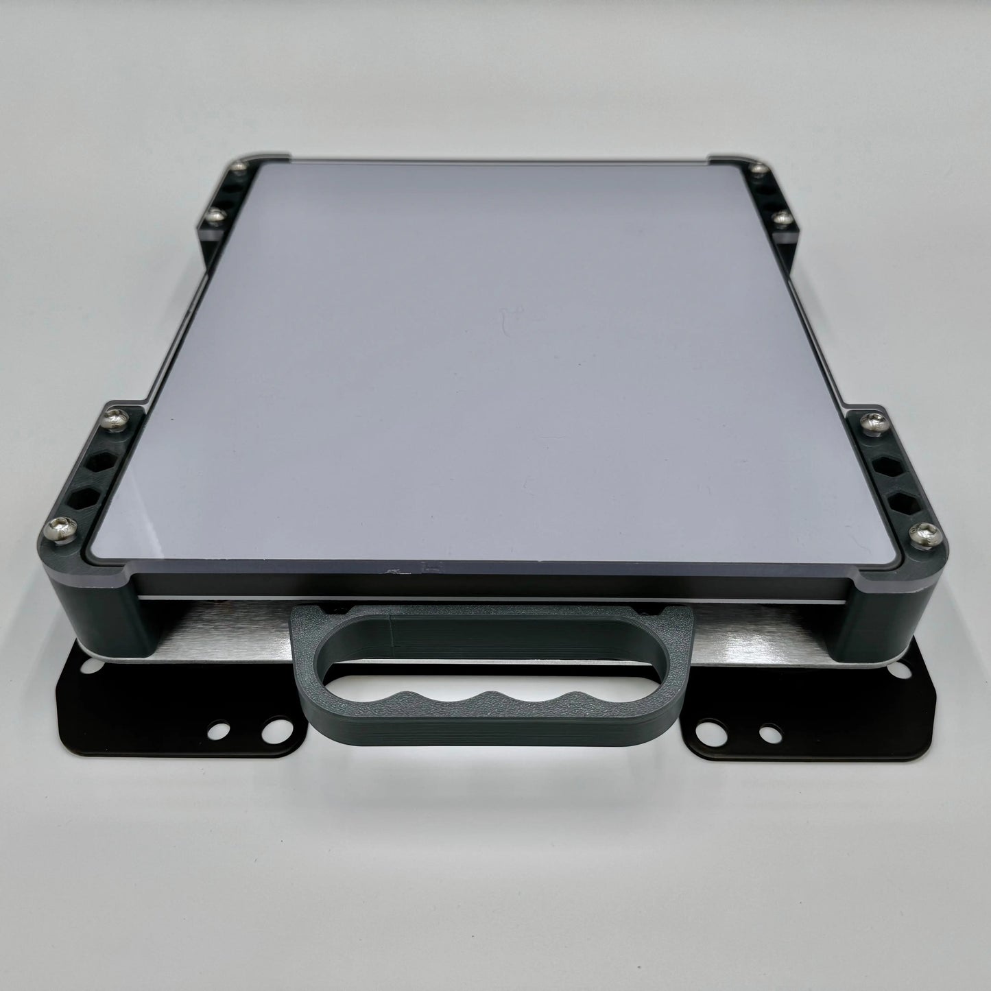 Starlink Mini launch pad roof mount kit mounted on roof rack