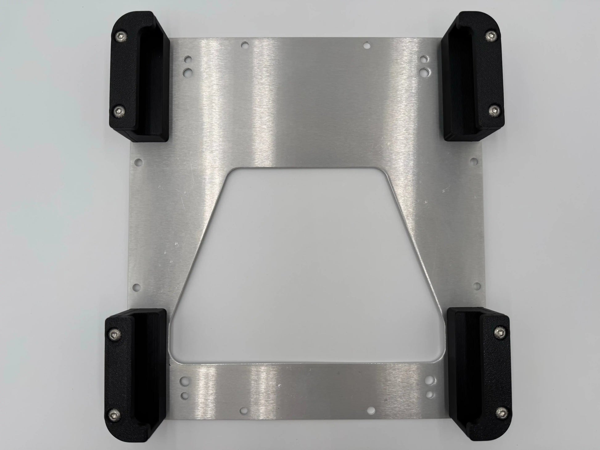 Striker Mount for Starlink Mini hardware