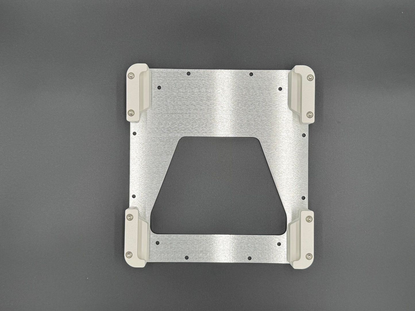 Soporte Striker para Starlink Mini