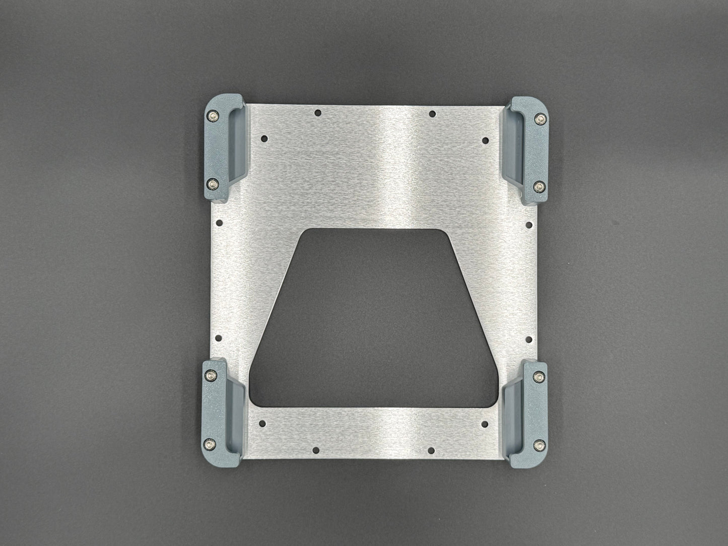 Soporte Striker para Starlink Mini