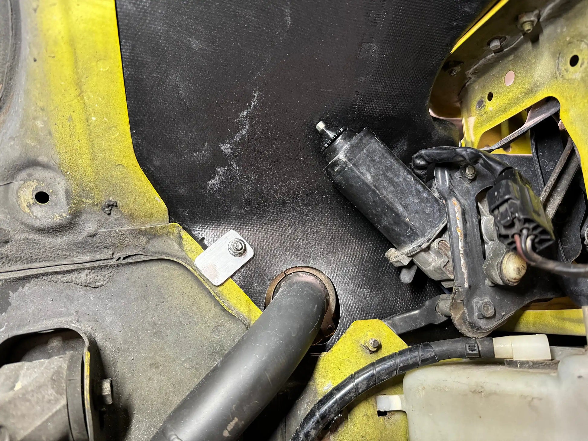 RX7 Low-Profile Headlight Motor Knobs installed